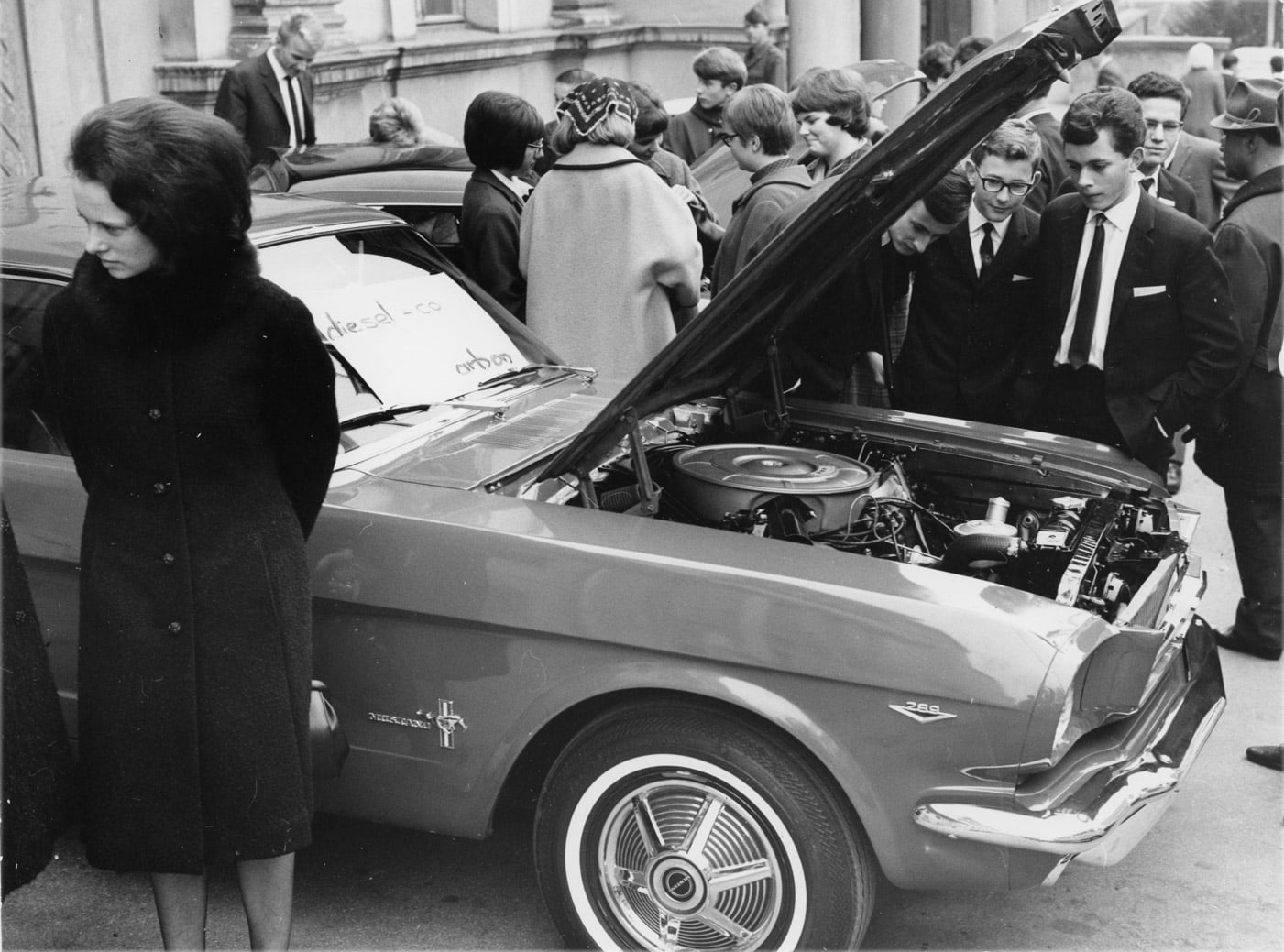 1965-scheinfirmenmesse-aarau-thunderbird.jpg